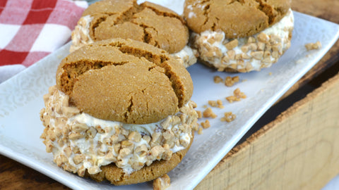 salted-caramel-molasses-cookie-ice-cream-sandwiches-on-white-plate