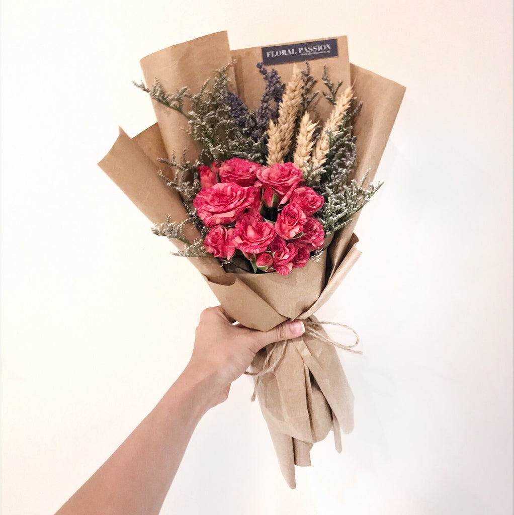 Dried Flowers & Mini Rose Bouquet Floral Passion SG