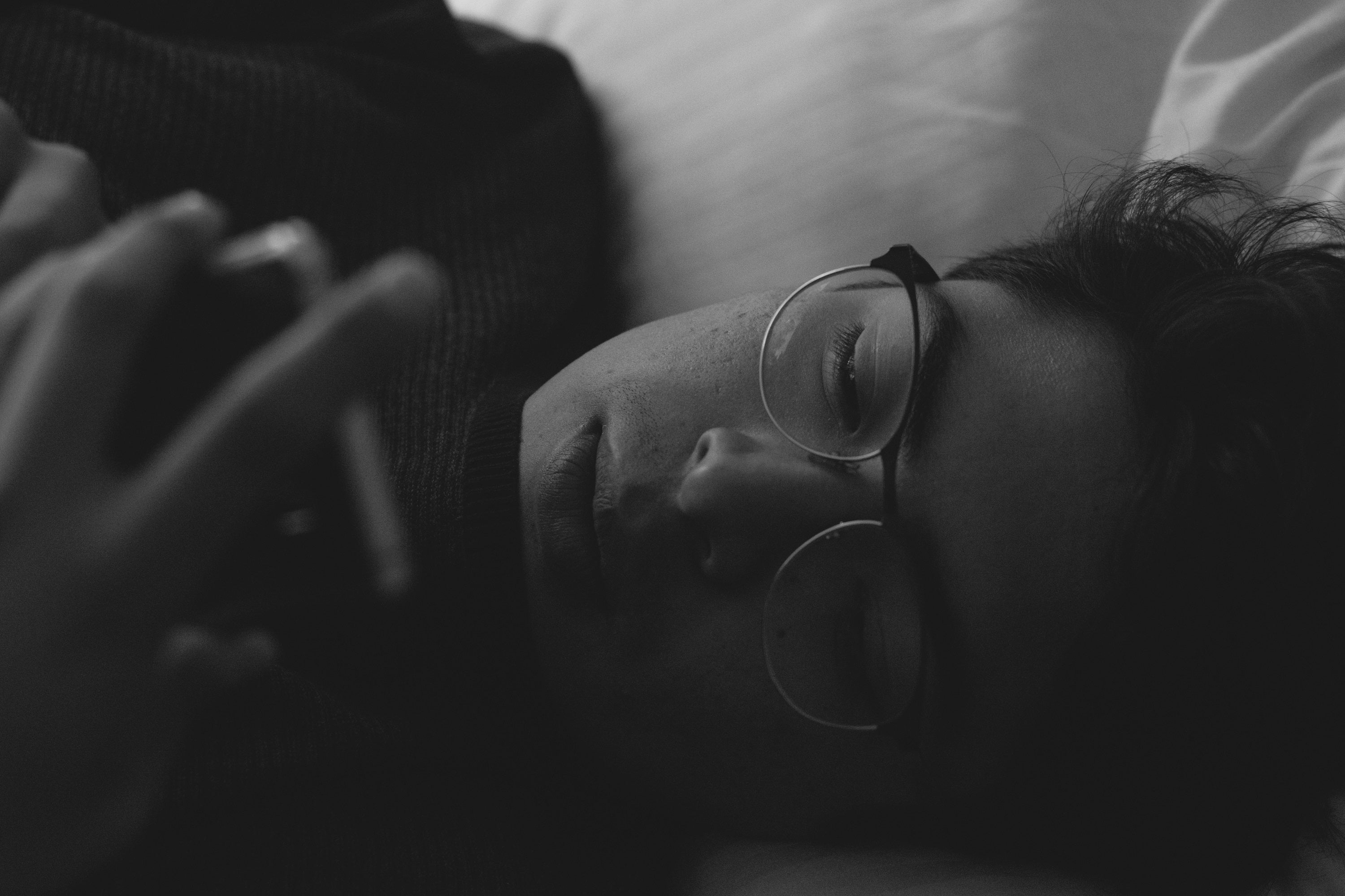 Risks of Using Your Smartphone at Night