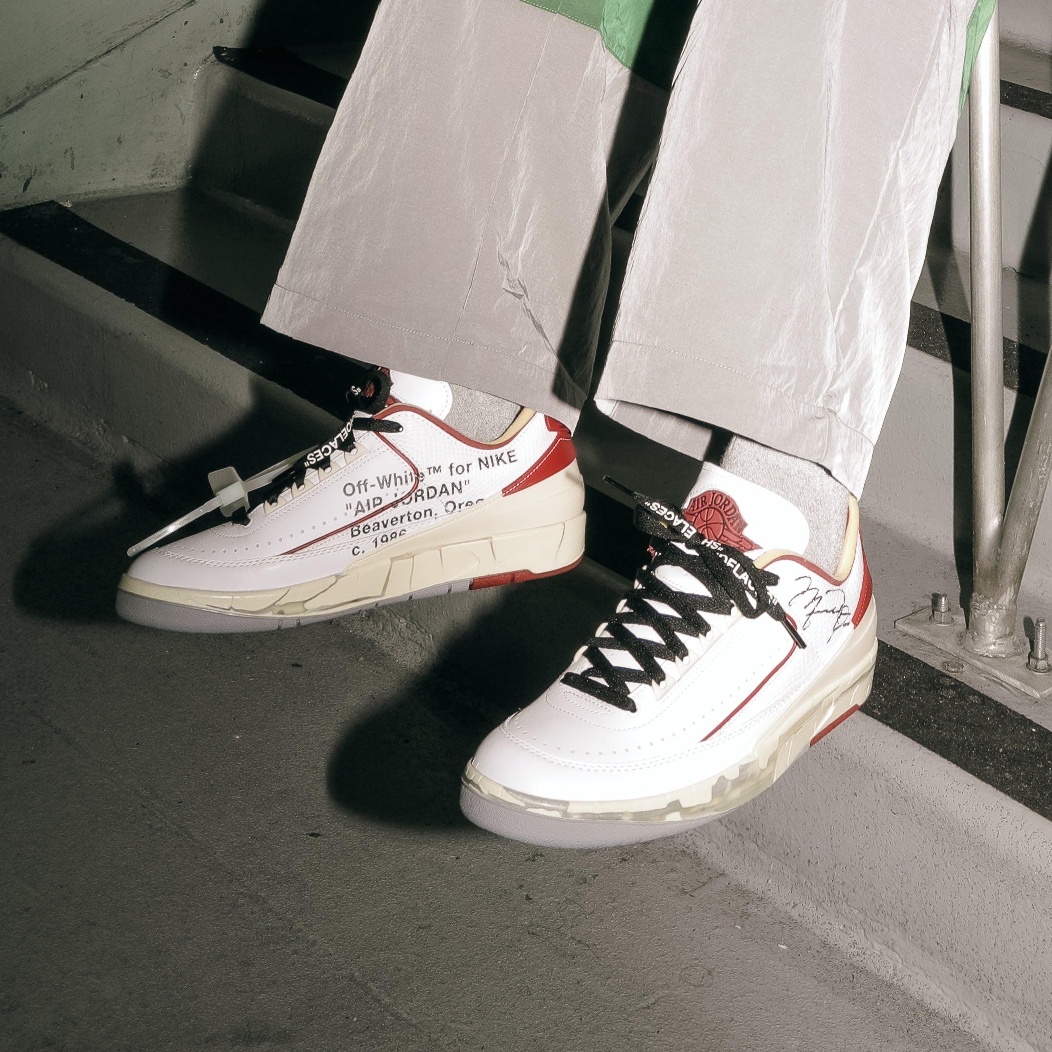 air jordan 2 low on feet