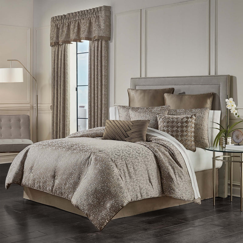 Cracked Taupe Ice Comforter Set