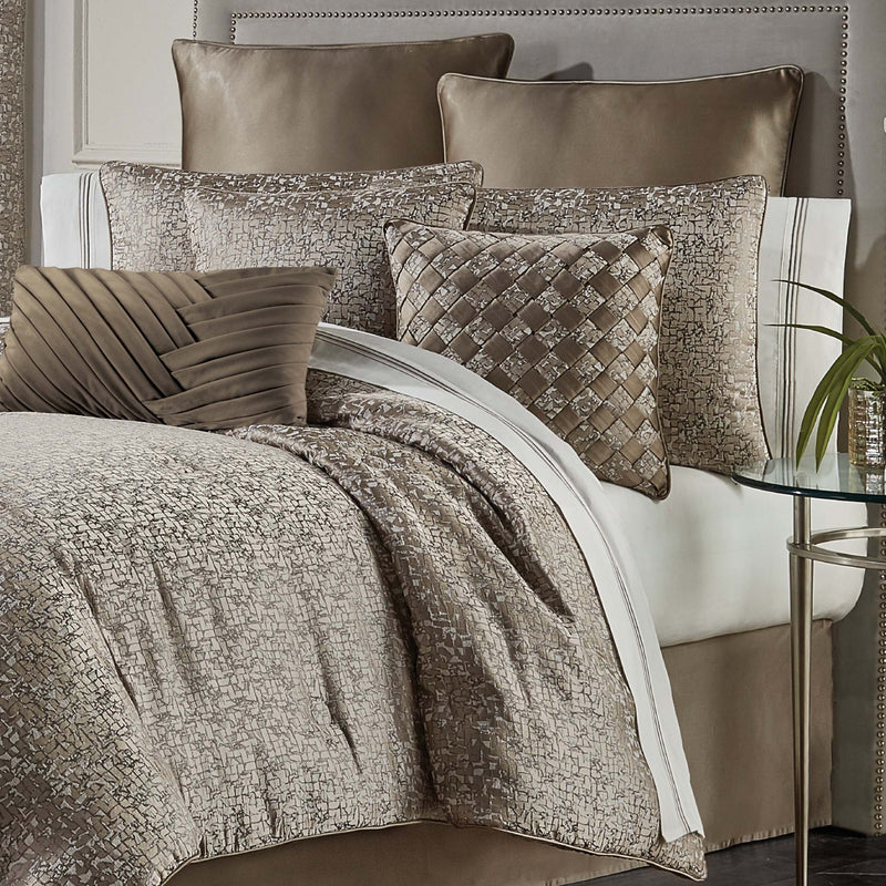 Cracked Taupe Ice Comforter Set