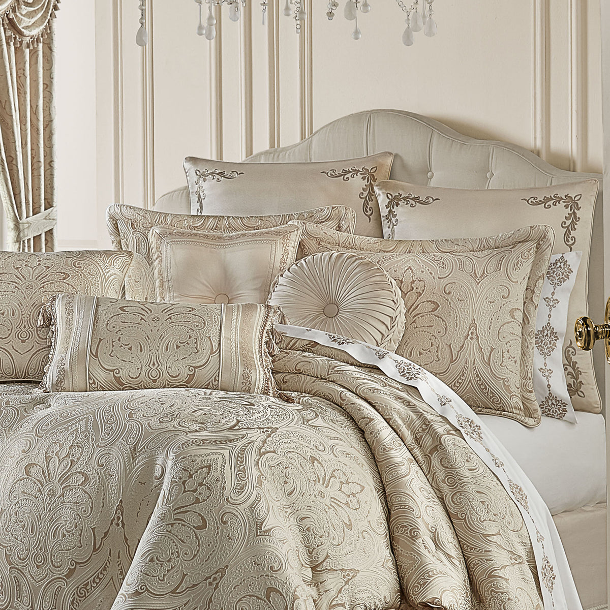 J Queen New York Trinity Champagne 4 Piece Comforter Set Latest Bedding