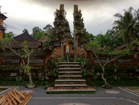 indonesian house compound entrance