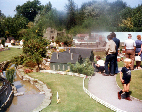 Hornsea Pottery Model Village