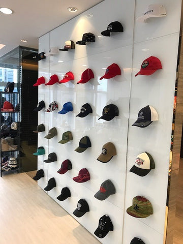 CapCapers - Classy Baseball Cap Display from DD&P