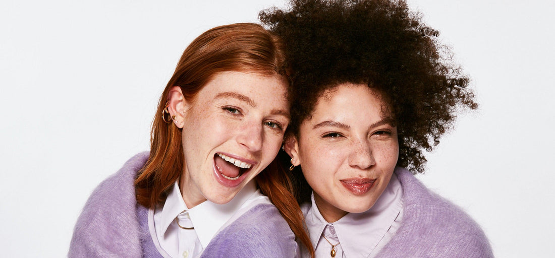 Girl-smiling-with-nickel-free-earrings