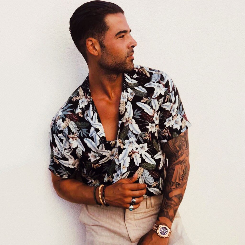Tralounry Men Short-Sleeve Peaked Collar Beach Hawaiian Slim Fit Longshirt