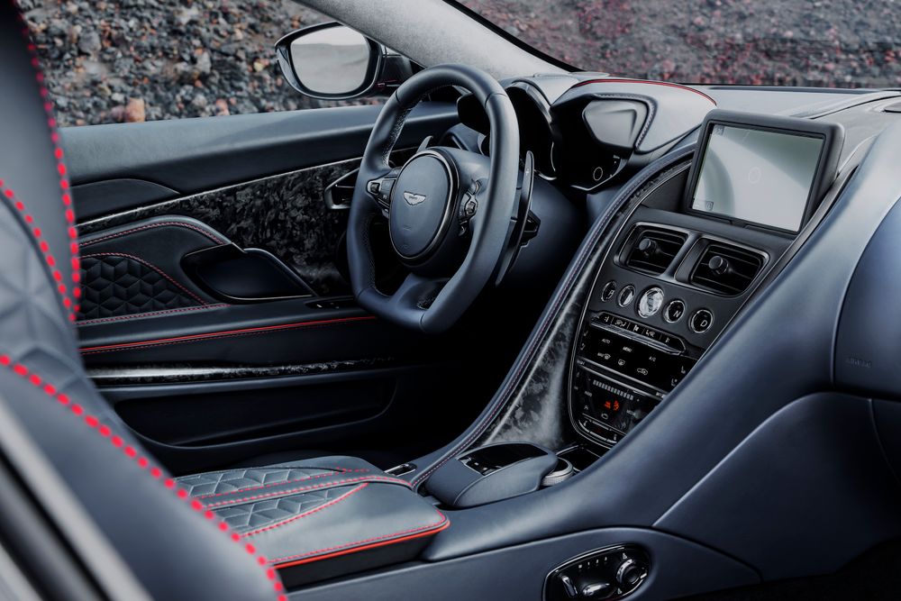 Aston Martin DBS Superleggera Interior