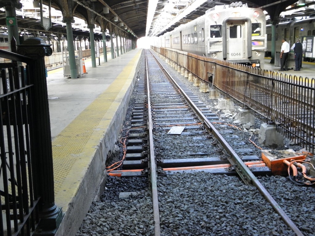 44 NJ Transit engineers diagnosed with sleep apnea