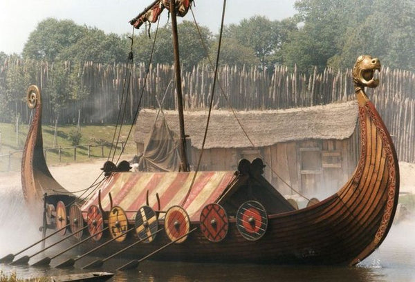 Snekkja ship in Viking Age 