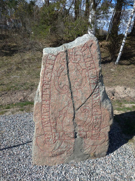 Sö 90 Runestone Viking Runestone 