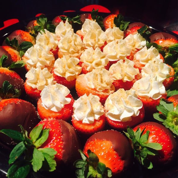 how to present strawberries on a platter