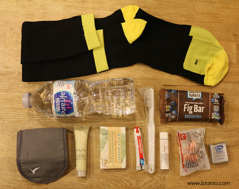 IZZAROO - DIY How to Pack Blessing Bag Socks