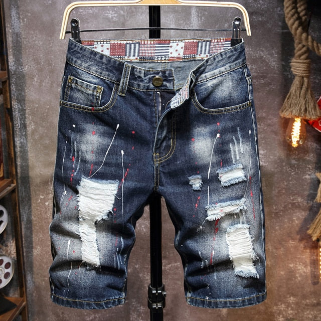 Summer new men's graffiti ripped denim shorts