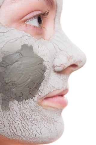 Remineralizing Bentonite Indian Healing Clay to promote healing and detoxifying the skin
