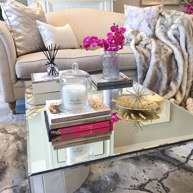 coffee table modern use colors to decorate