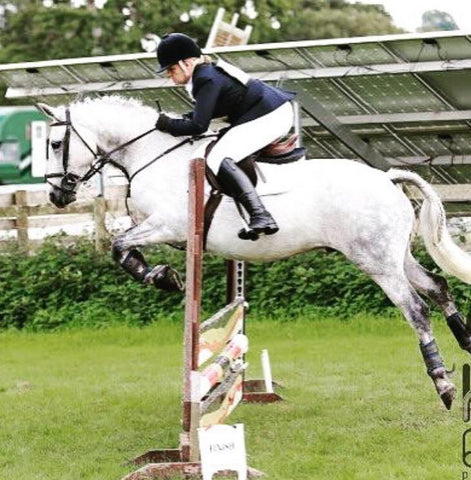 Sophie Cain Showjumping