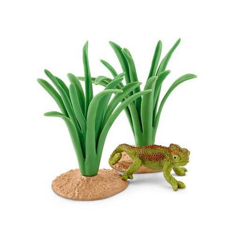 Schleich Chameleon in the reeds 42324 Schleich Retiring 2019 Schleich Retired 2019