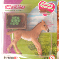 Camargue foal with box containing apples Schleich 82924 Introduced: 2015; Retired: 2015 Special Edition Schleich Bayala Magazine Editions - In late 2014 and early 2015, three special magazines were issued with the title "Pferdehof" ( Horse farm ).