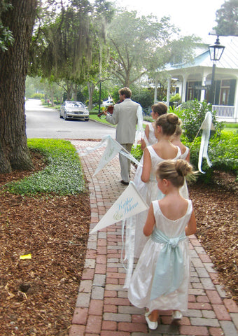  Violinist and Belles lead guests to Reception