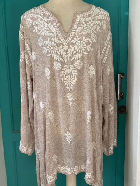 Silk kurta size 52 Xxl cashmere paisley , all with hand embroidery