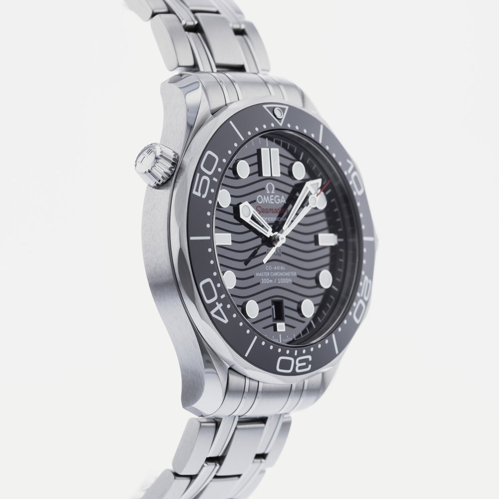 OMEGA Seamaster 300M 210.30.42.20.01.001 4