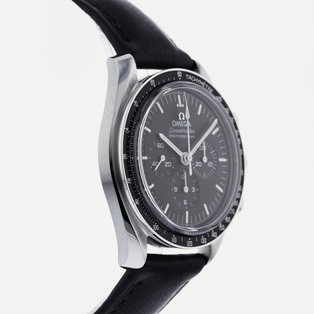 OMEGA Speedmaster Professional Moonwatch 310.32.42.50.01.002 4