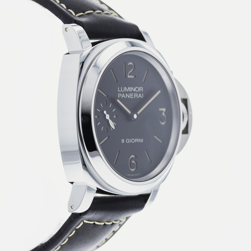 Panerai Luminor Base PAM 915 4