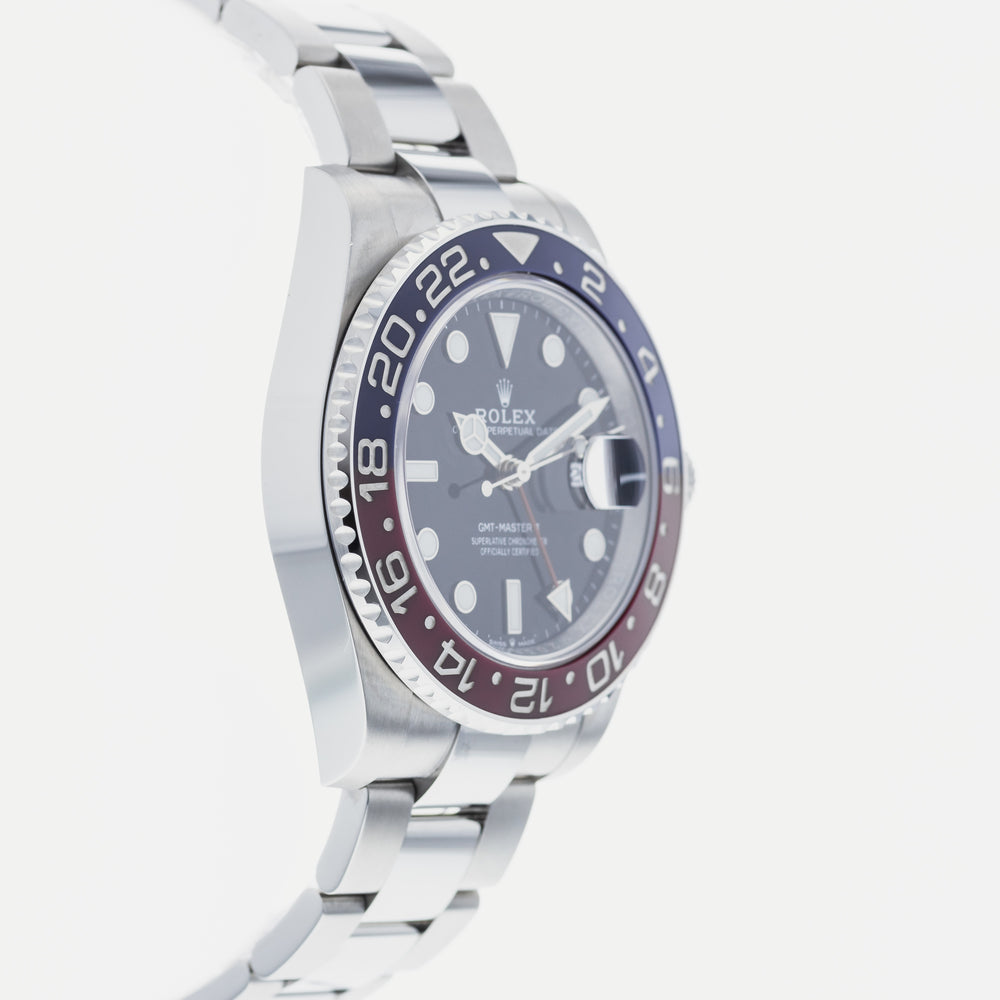 Rolex GMT-Master II 126710 4