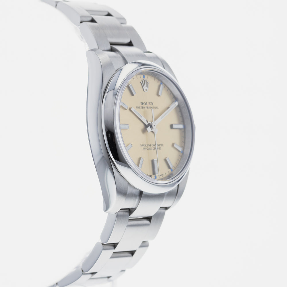 Rolex Oyster Perpetual 114200 4