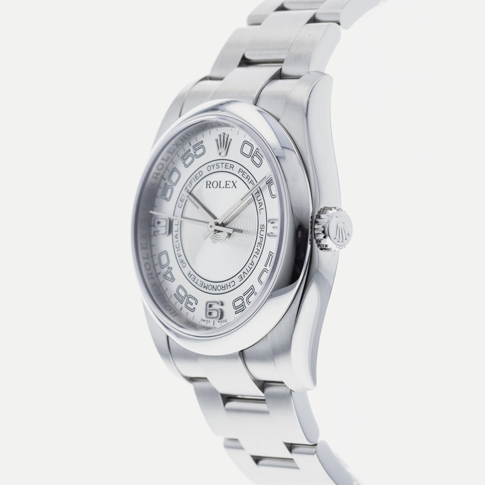 Rolex Oyster Perpetual 116000 2