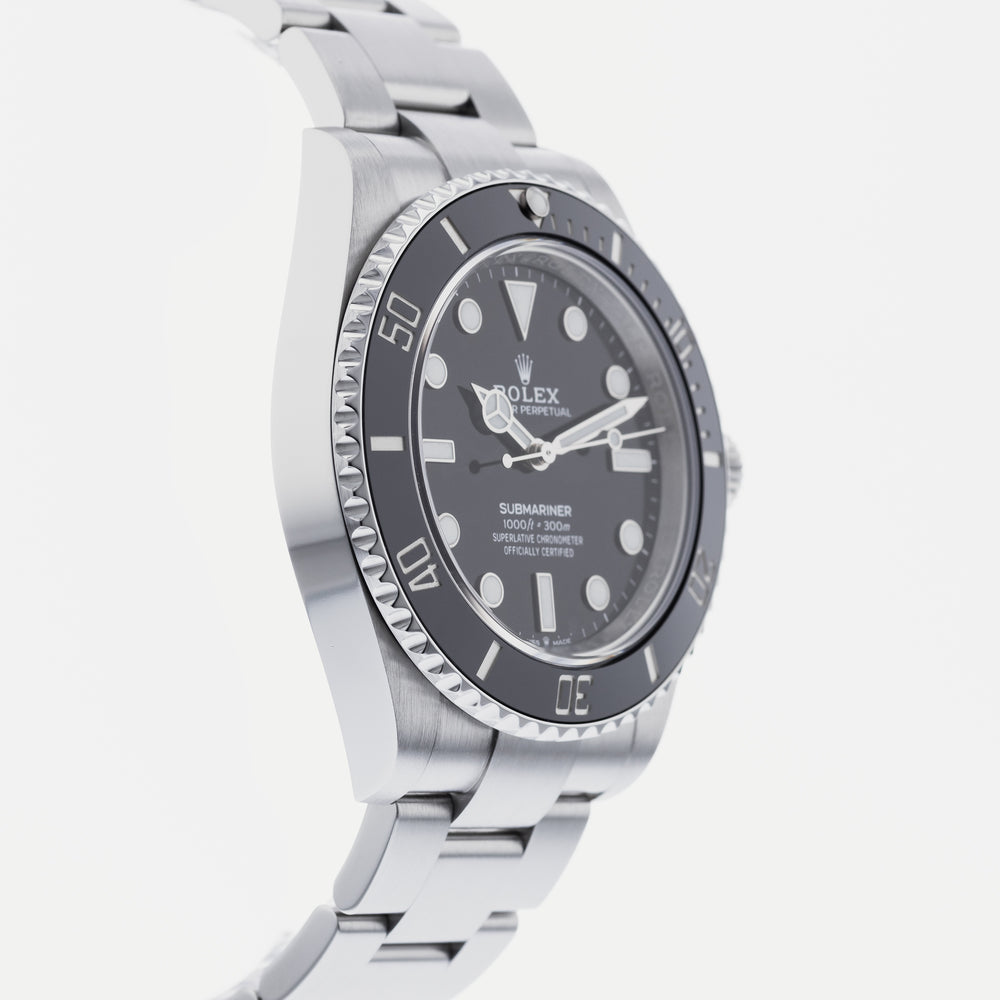 Rolex Submariner 124060 4