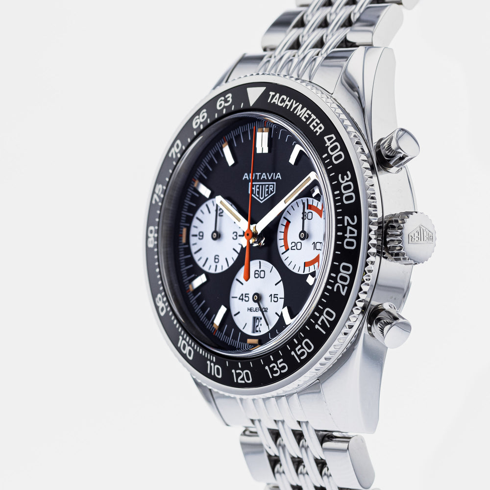 TAG Heuer Autavia Heritage CBE2117 2