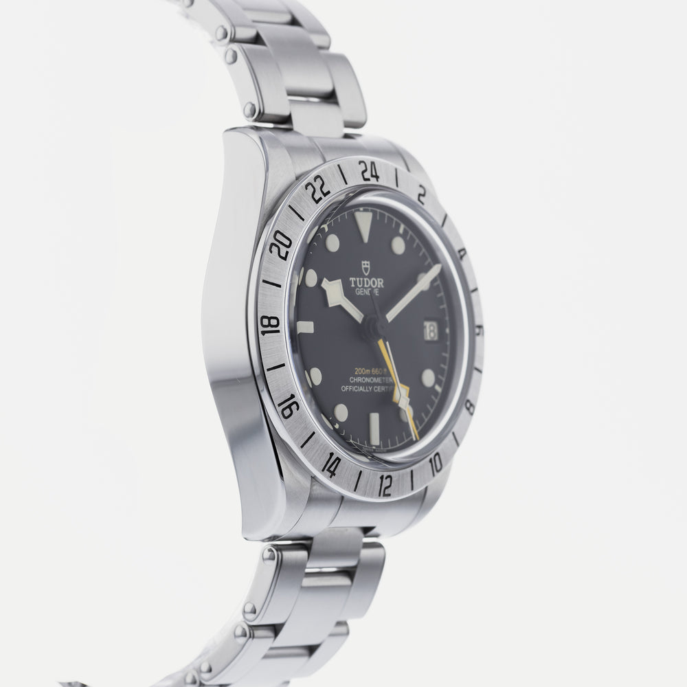 Tudor Black Bay Pro 79470 4