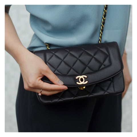 Chanel Diana flap bag 