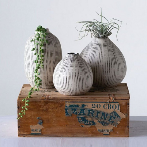 stoneware-vases-spring-cloth-and-cabin