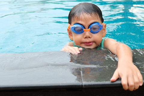 Is swimming with eczema safe pool chlorine beach sun
