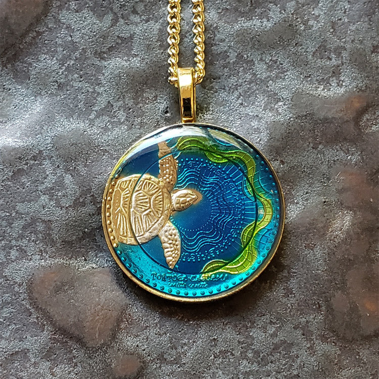 Turtle hand painted coin from columbia