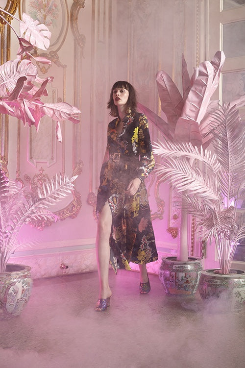 Cynthia Rowley Resort 2016 look 17 featuring a long shirt dress in floral print silk twill with leather belt