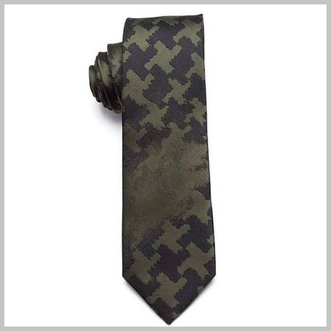 Forest green camouflage tie