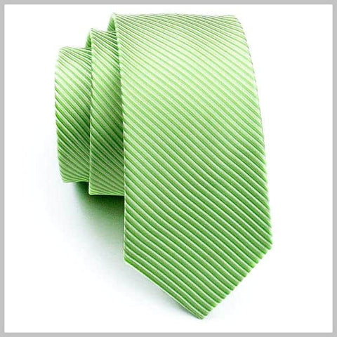 Light green tie made of silk