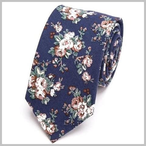 Blue skinny floral tie made of 100% cotton