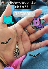 bat-necklace-goth-box