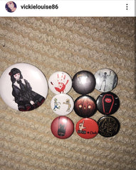 pins-box-goth