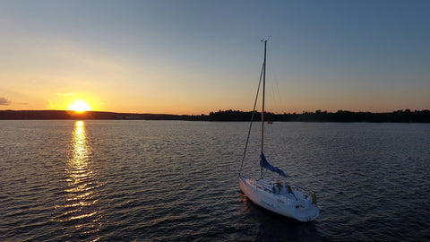 Saleboat on Lake Minnetonka Lifted Optics Wood Sunglasses blog