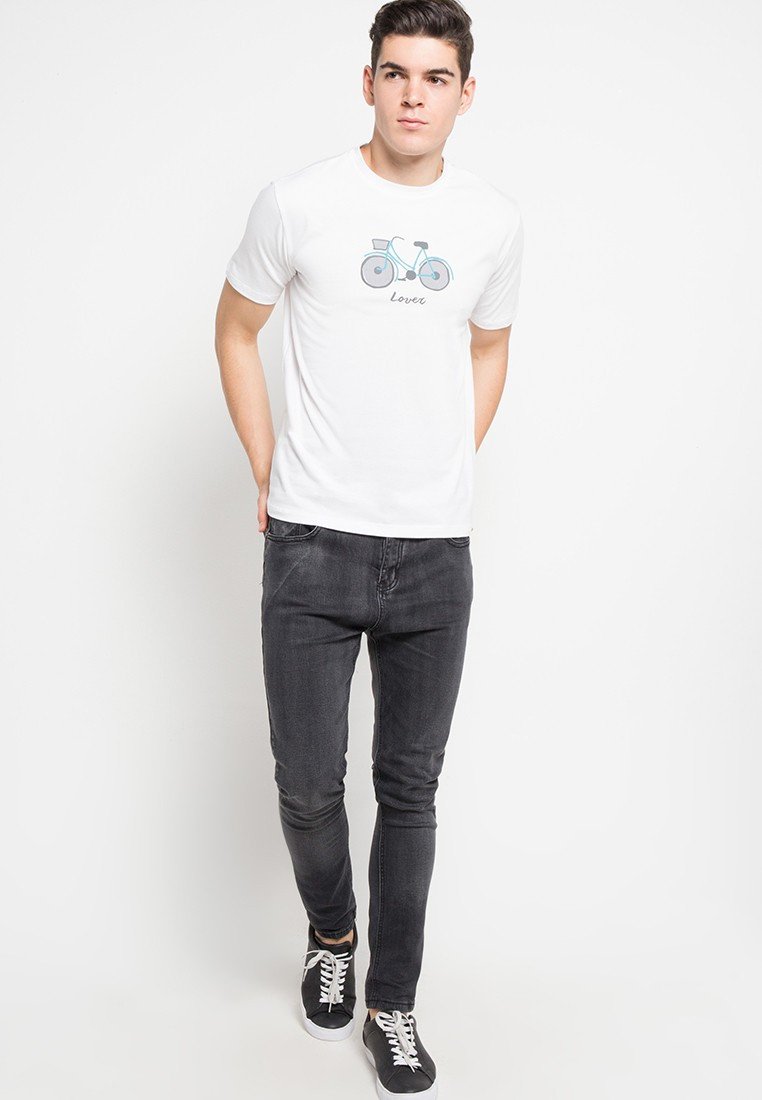 Lover Graphic T-shirts - Skelly Indonesia - The Original Graphic Tees, Comfortable Basic - www.skellyshop.co.uk