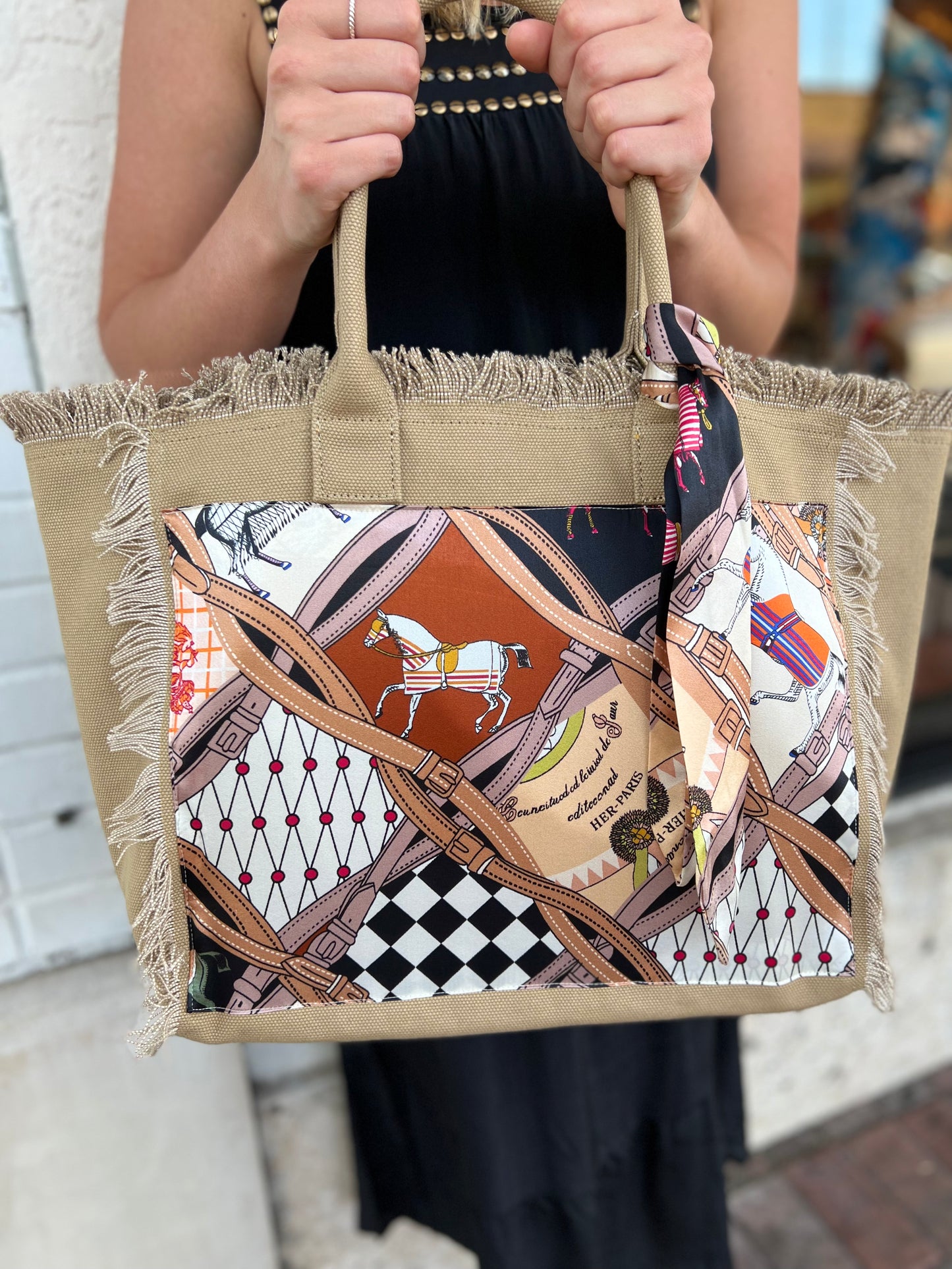 Tote Bag / Dark Beige / Horse with Straps