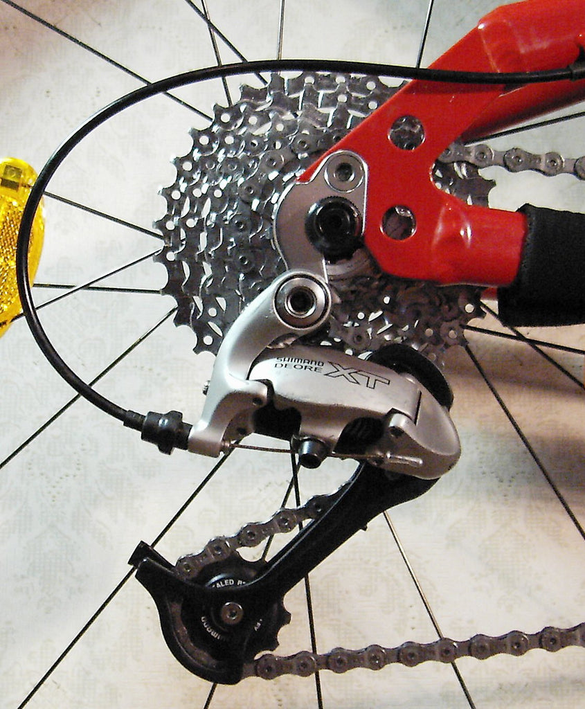 adjusting derailleur gears