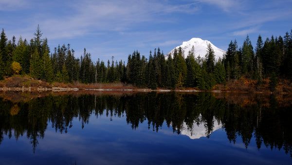 Mirror Pond, Oregon.